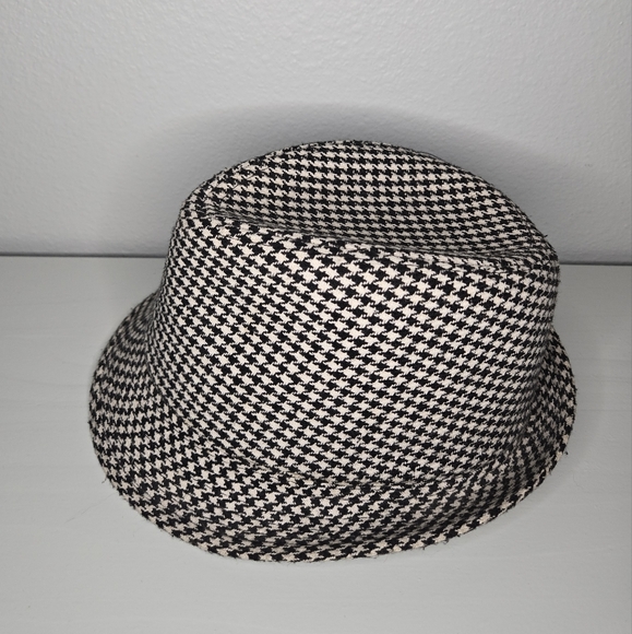 Houndstooth Bucket Hat - Picture 1 of 4